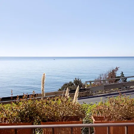 Magnifica Vista Mare