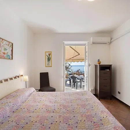 Magnifica Vista Mare Appartement *